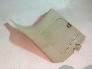 2005 Infiniti G35 LH Drivers Kick Panel Fuse Box Cover 66901 AM600