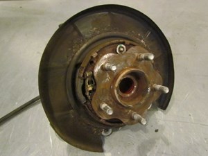 2005 Infiniti G35X AWD Sedan RH Rear Spindle Assy