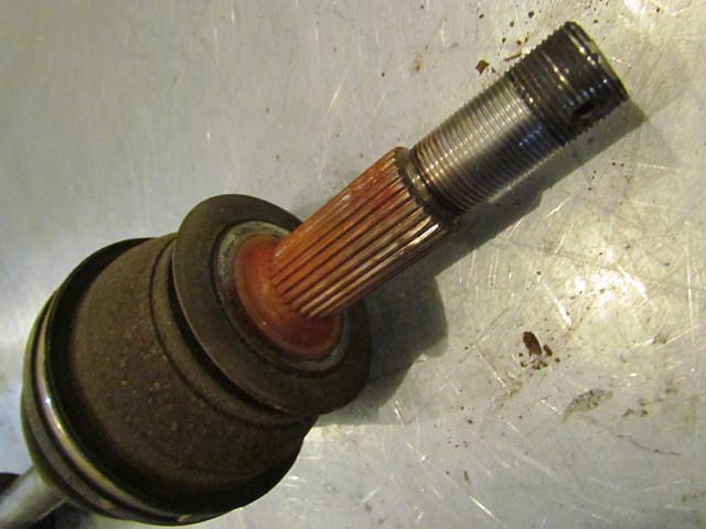 2005 Infiniti G35X Sedan LH Rear Axle