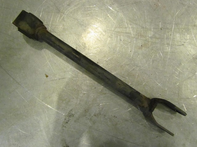 2005 Infiniti G35X Sedan Rear RH Toe Arm