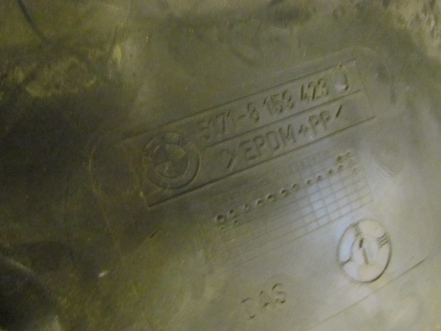 2000 BMW M5 Front RH Passenger Fender Liner OEM