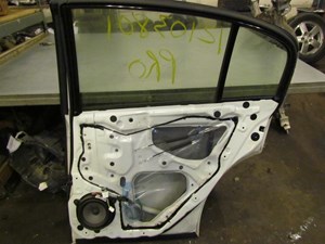 2005 Infiniti G35X Sedan Rear RH Passenger Door Assy