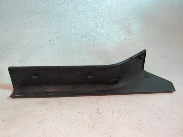 2005 Infiniti G35X Sedan Rear RH Passenger Door Sill Kick Plate 76893 AL500