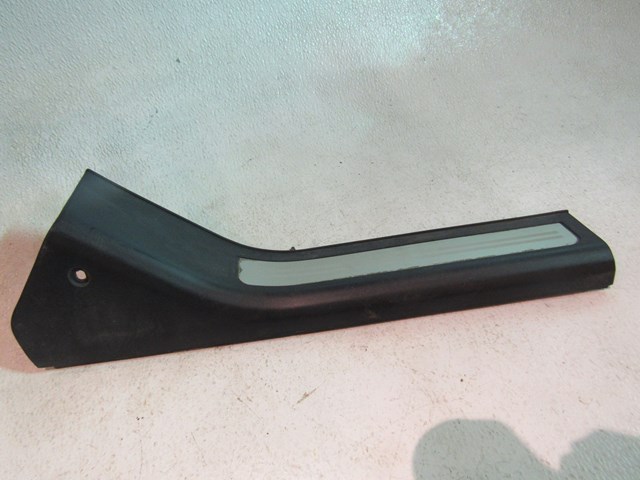 2005 Infiniti G35X Sedan Rear RH Passenger Door Sill Kick Plate 76893 AL500