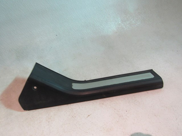 2005 Infiniti G35X Sedan Rear RH Passenger Door Sill Kick Plate 76893 AL500
