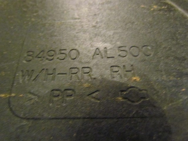 2005 Infiniti G35X Rear RH Trunk Moulding 84950 AL500