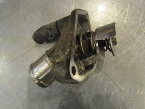 2006 Infiniti G35 Thermostat Housing