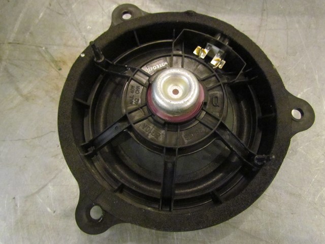 2008 Nissan 350Z RH Passenger Door Speaker