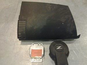 2008 Nissan 350Z Air Bag Set With Passenger Air Bag Cover