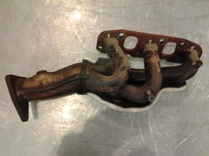 2008 Nissan 350Z RH Exhaust Manifold