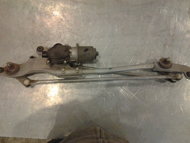 2008 Nissan 350Z Wiper Motor With Transmission