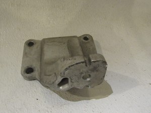 2008 Nissan 350Z RH Passenger Motor Mount On Motor