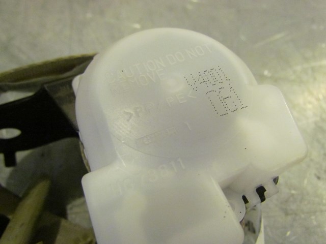 2005 Infiniti G35X Sedan Rear Seat Belt