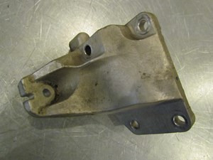 2008 Nissan 350Z LH Drivers Motor Mount On Engine