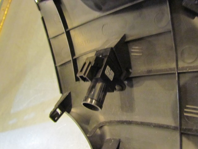 2008 Nissan 350Z LH Drivers Knee Bolster 68106 CF40A 