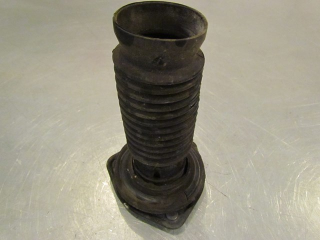 2008 Nissan 350Z Front Strut Top Hat And Boot