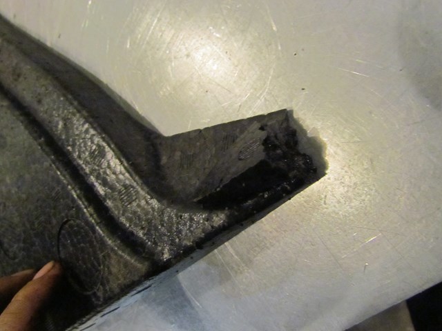 2008 Nissan 350Z Trunk Foam Spacer 84980 AL560