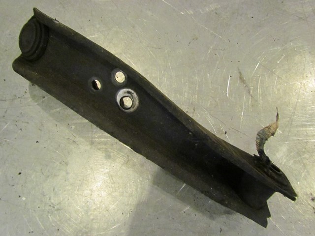 1992 Nissan 240SX Front RH Passenger Lower Control Arm