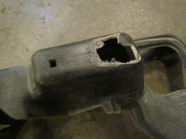 2003 Nissan 350Z Radiator Core Support