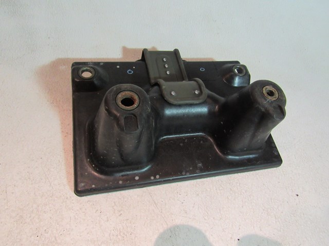 03 04 05 06 07 08 Nissan 350Z Battery Tray 64866 AL500