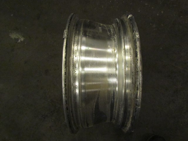 1992 Nissan 240SX 4 bolt Rim 15x6JJ 30 Lip Damage See Pics