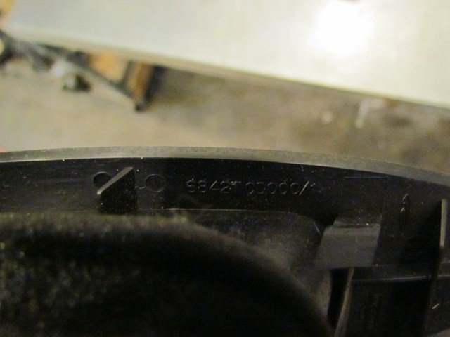 2003 Nissan 350Z Front LH Drivers Dash Vent 68421 CD000