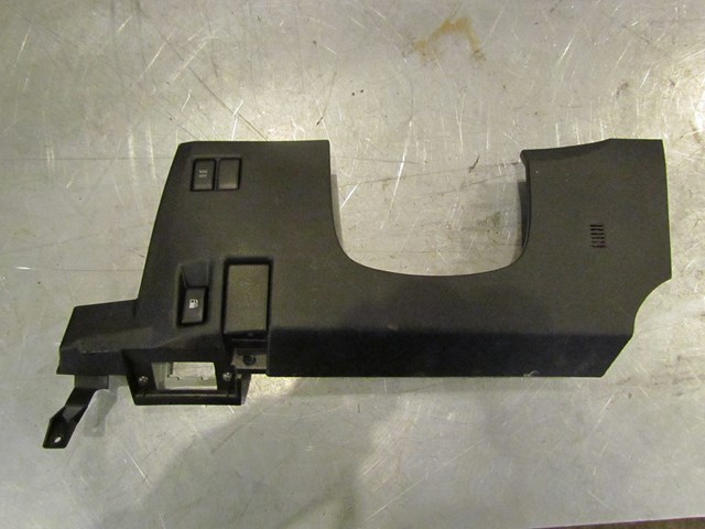 2003 Nissan 350Z LH Drivers Knee Bolster With Switches 68106 CD000