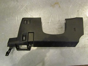 2003 Nissan 350Z LH Drivers Knee Bolster With Switches 68106 CD000