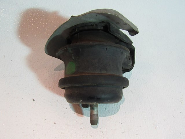 2003 Nissan 350Z RH Passenger Engine Mount