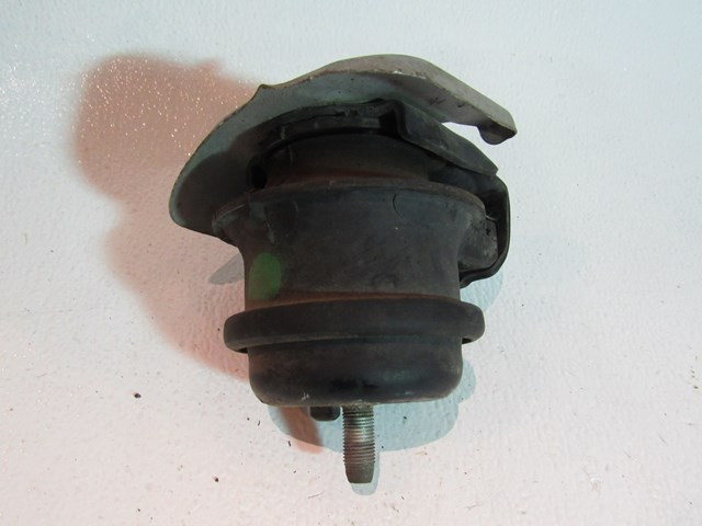 2003 Nissan 350Z RH Passenger Engine Mount