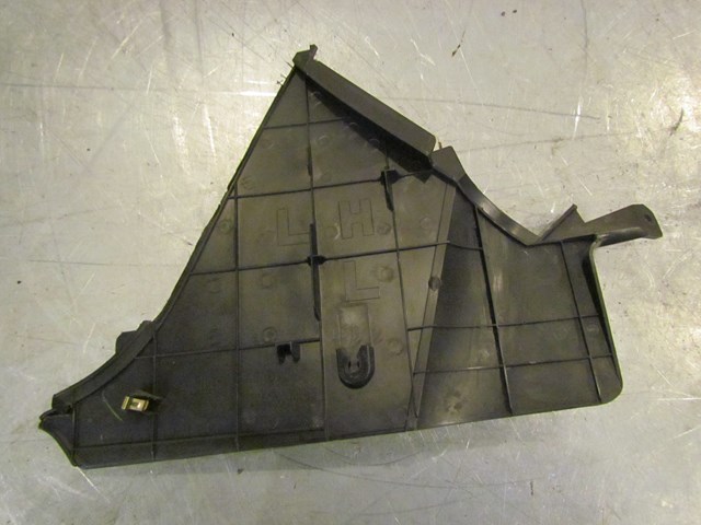 2003 Nissan 350Z LH Inner Console Kick Panel 68135 CD000