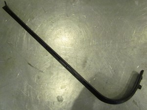 2004 Infiniti G35X Front RH Passenger Inner Door Sill Kick Plate 76951 AL500