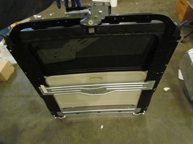 2004 Infiniti G35X G35 Sedan Sun Roof Sunroof Moon Roof Assembly