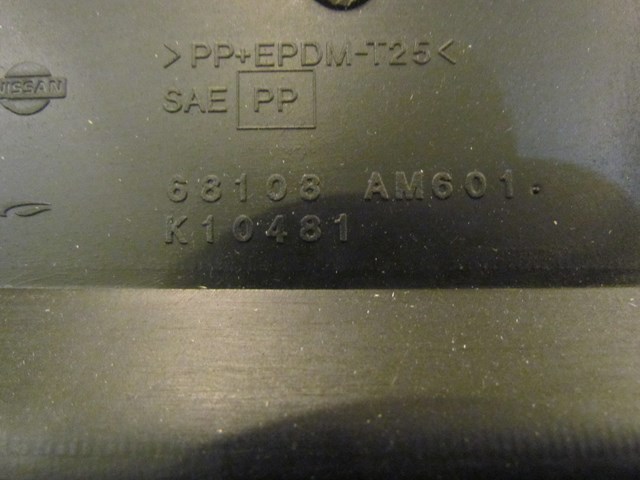 2004 Infiniti G35X RH Passenger Lower Glove Box Assy 68108 AM601