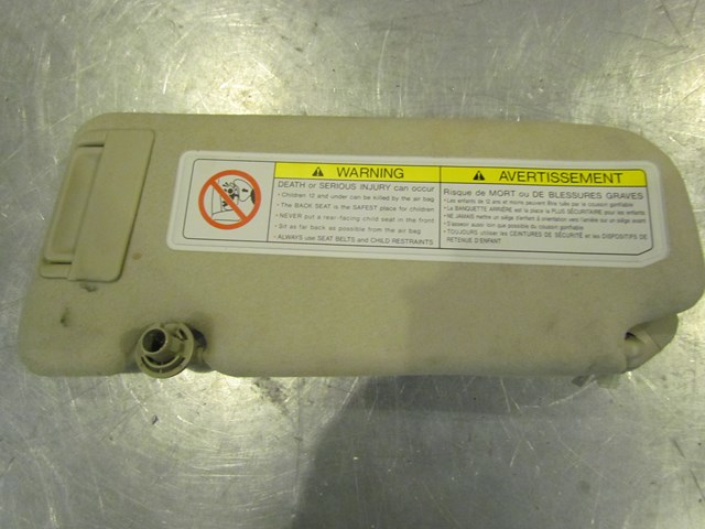 2004 Infiniti G35X Front RH Passenger Sun Visor Assy Needs Light Clean