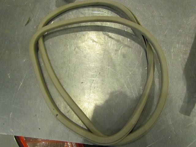 2004 Infiniti G35X Sedan Sun Roof Interior Seal