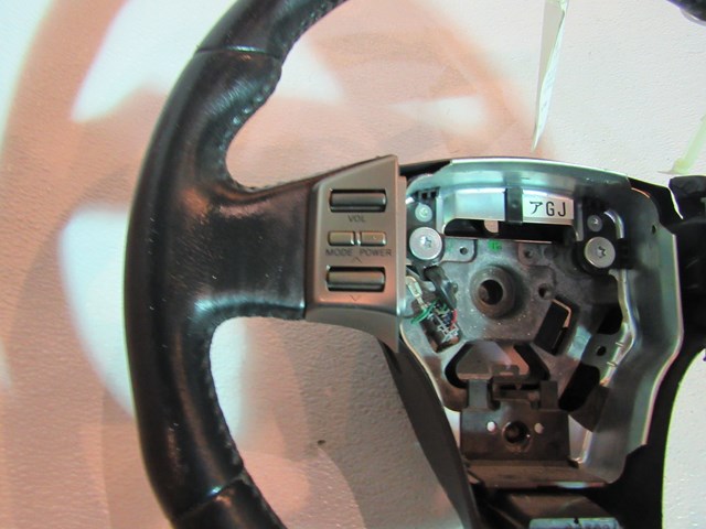2004 Infiniti G35X Steering Wheel