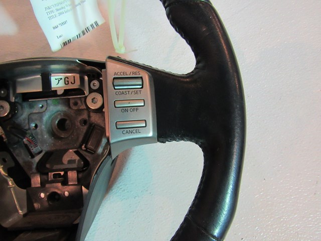 2004 Infiniti G35X Steering Wheel