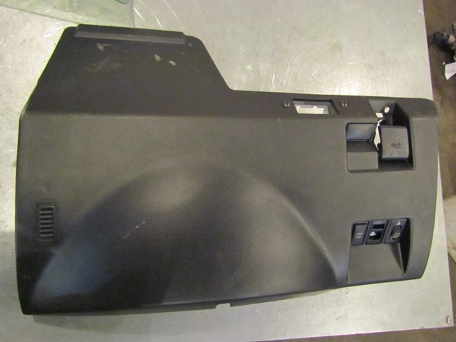 2004 Infiniti G35X Front LH Drivers Knee Bolster Plus Switches 68106 AM601