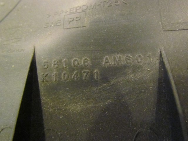 2004 Infiniti G35X Front LH Drivers Knee Bolster Plus Switches 68106 AM601