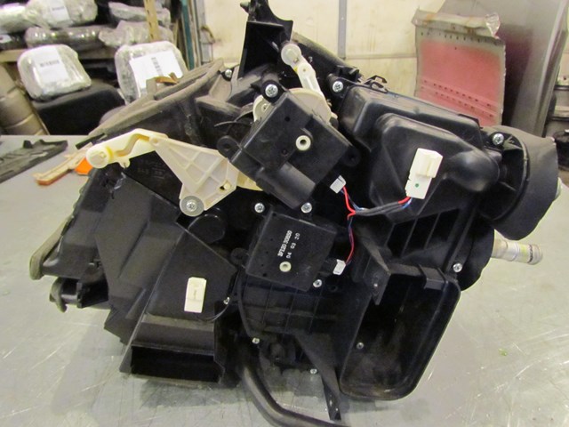 2004 Infiniti G35X Sedan Heater Core Assy Broken Evap Hose