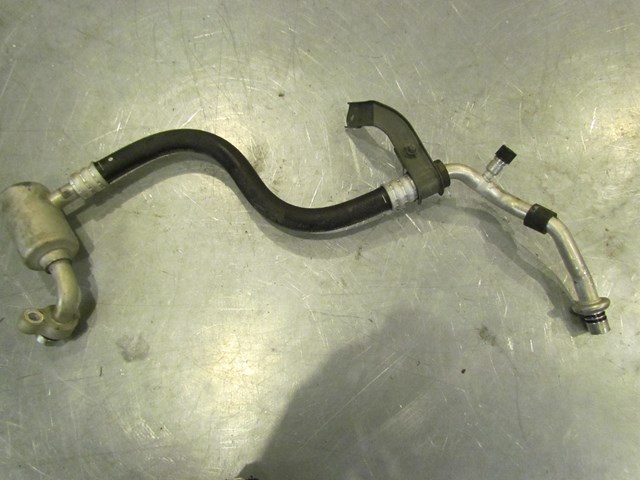 2004 Infiniti G35X Sedan AC Line