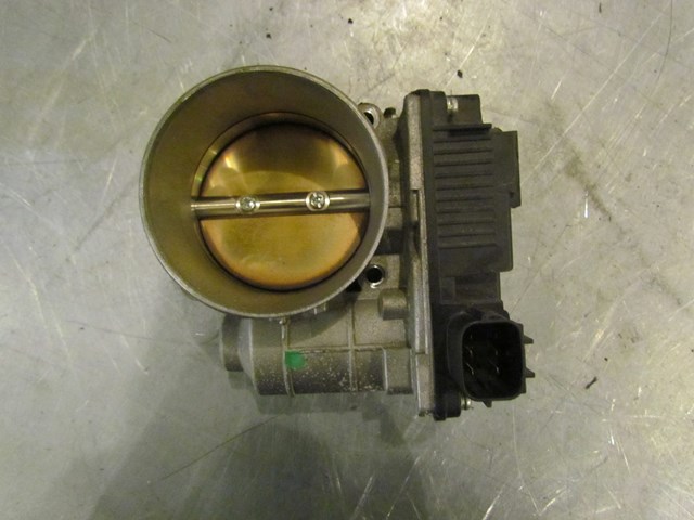 2004 Infiniti G35X Sedan Throttle Body