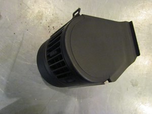 2004 Infiniti G35X Sedan Front LH Drivers Dash Vent