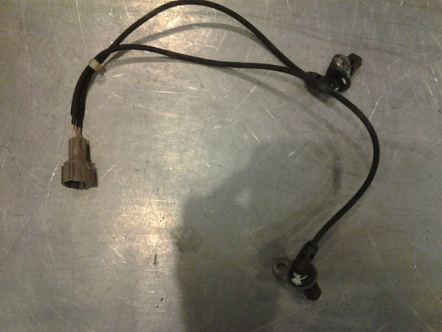 2004 Infiniti G35X Rear ABS Sensor set