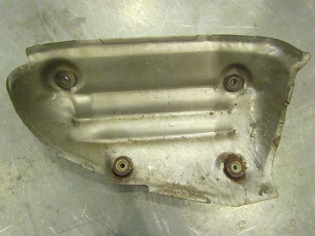 2004 Infiniti G35X Sedan Front RH Passenger Manifold Heat Shield