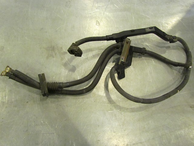 2004 Infiniti G35X Sedan Ground Wire Assy