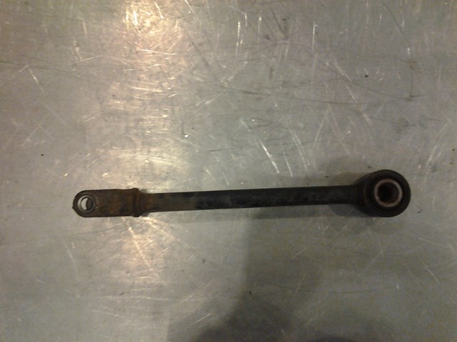 2004 INFINITI G35X RH Rear Transverse Arm