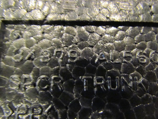 2004 Infiniti G35X Sedan LH Drivers Trunk Spacer 84979 AL560