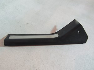 2004 Infiniti G35 Sedan Rear LH Driver Door Sill Kick Plate 76899 AL500
